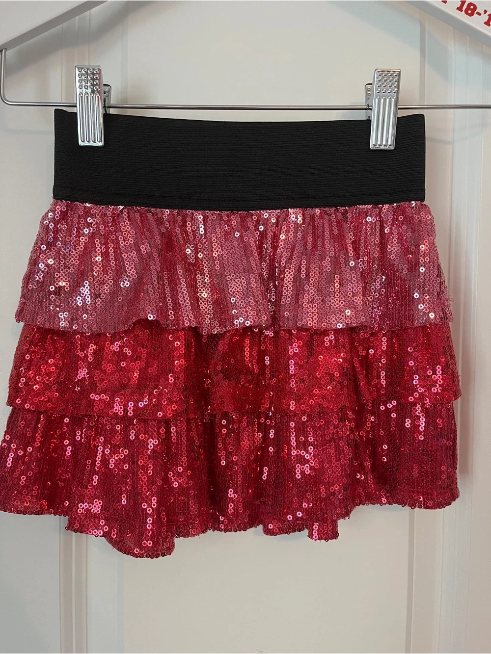 Children’s Place 1989 Black Waist Pink Ombré Sequin Tiered Mini Skirt